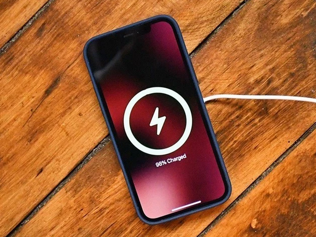 平鲁苹果手机维修分享iPhone 12可以随便充电吗 